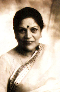 Archival portrait of the vocalist Shobha Gurtu
